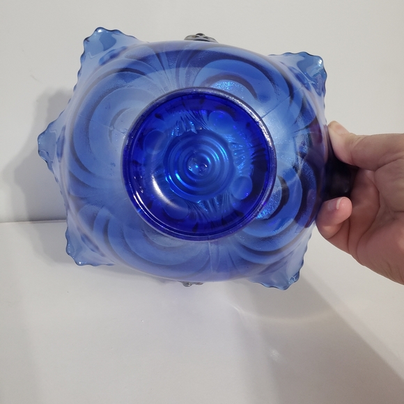 L E Smith cobalt blue iridescent carnival glass basket - Picture 7 of 10